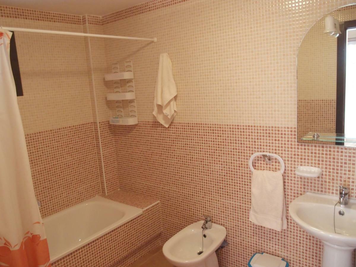 Apartamento Tranquilo Cerca De Buena Piscina Y Con Buen Aire Acondicionado Агілас Екстер'єр фото